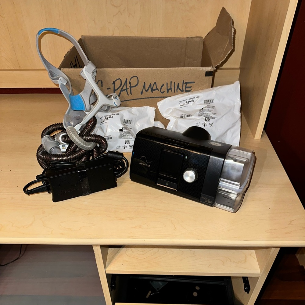 Breathing apparatus! (See- PAP machine)